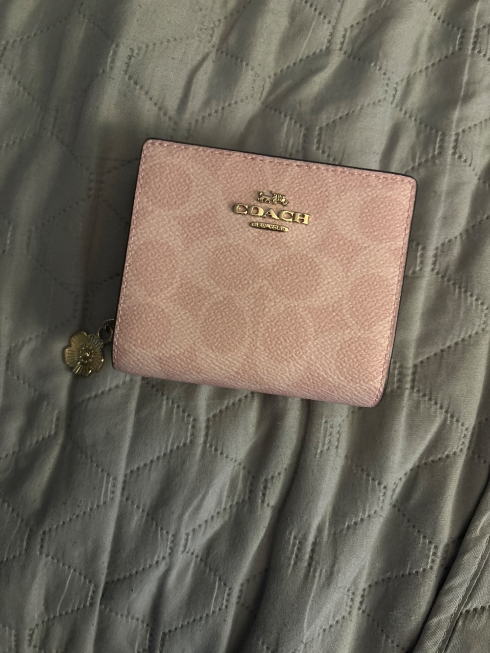 Coach Outlet Snap Wallet In Signature Canvas With Charm